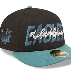 Men's New Era Black/Midnight Green Philadelphia Eagles Fitted Hat 7 5/8
